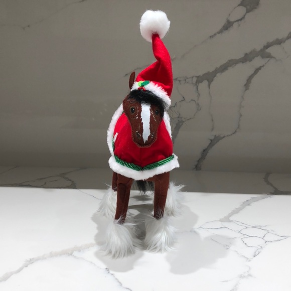 Annalee Clydesdale 🐴 ❄️ - Picture 4 of 4